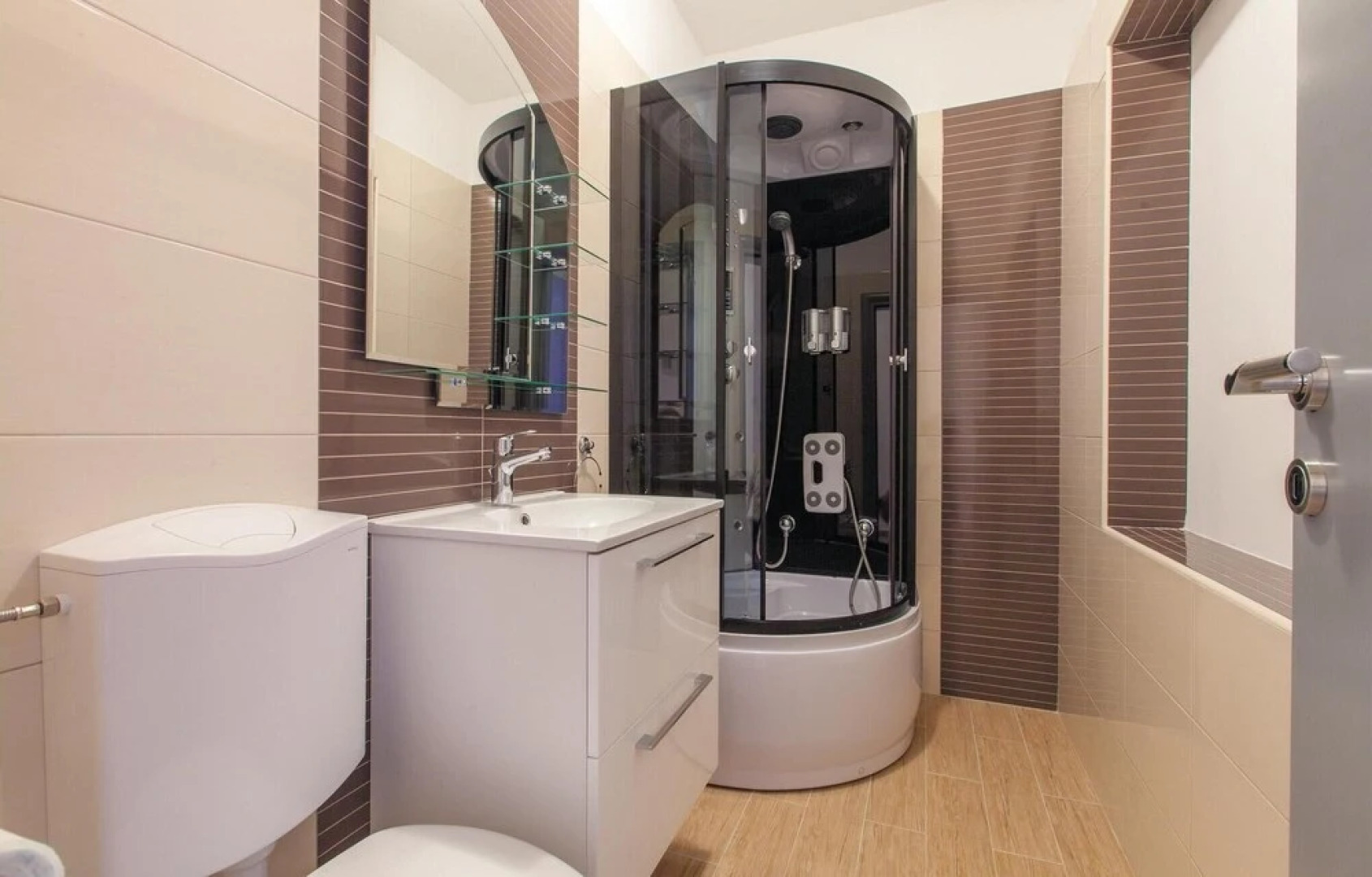 Beautiful Home in Omis With Wifi and 4 Bedrooms