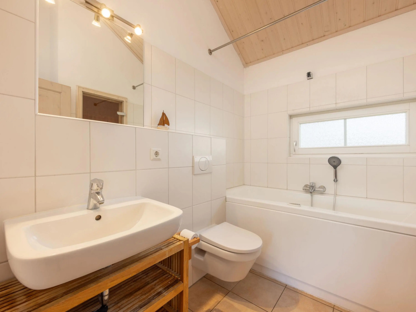 Bungalow by the Sea With Sauna in Germany