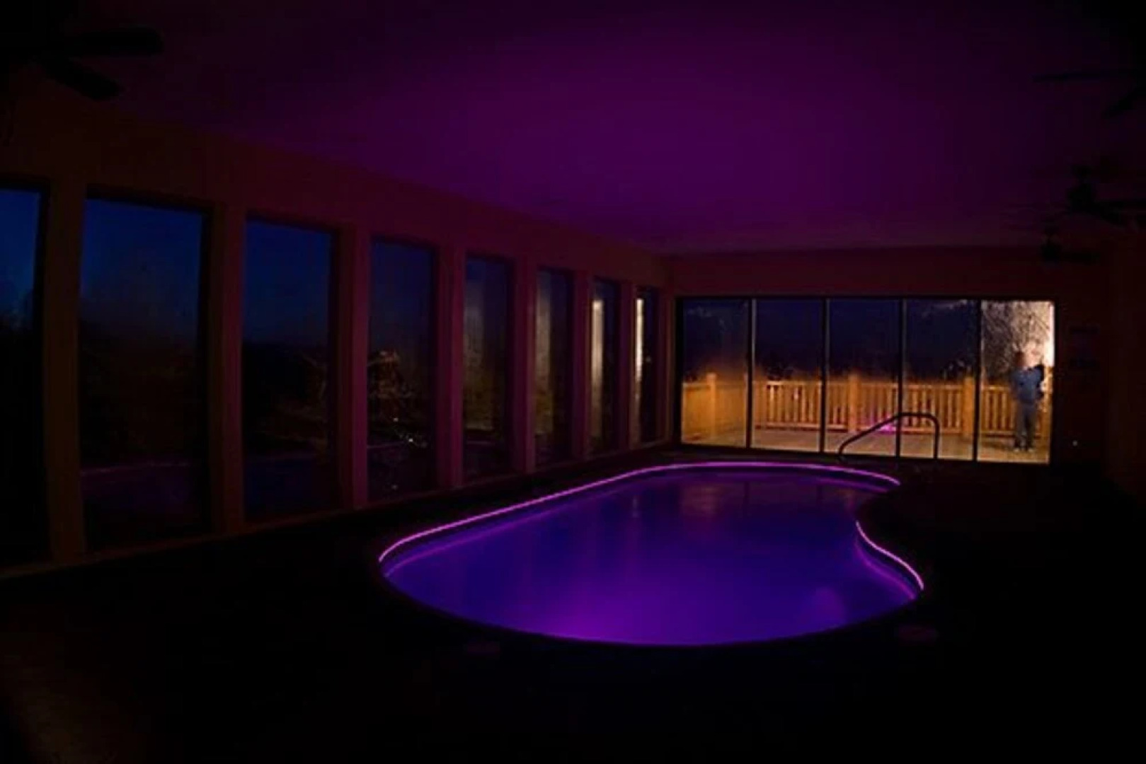 Swimming in the Clouds 8 Bedrooms 10 Bathrooms Cabin