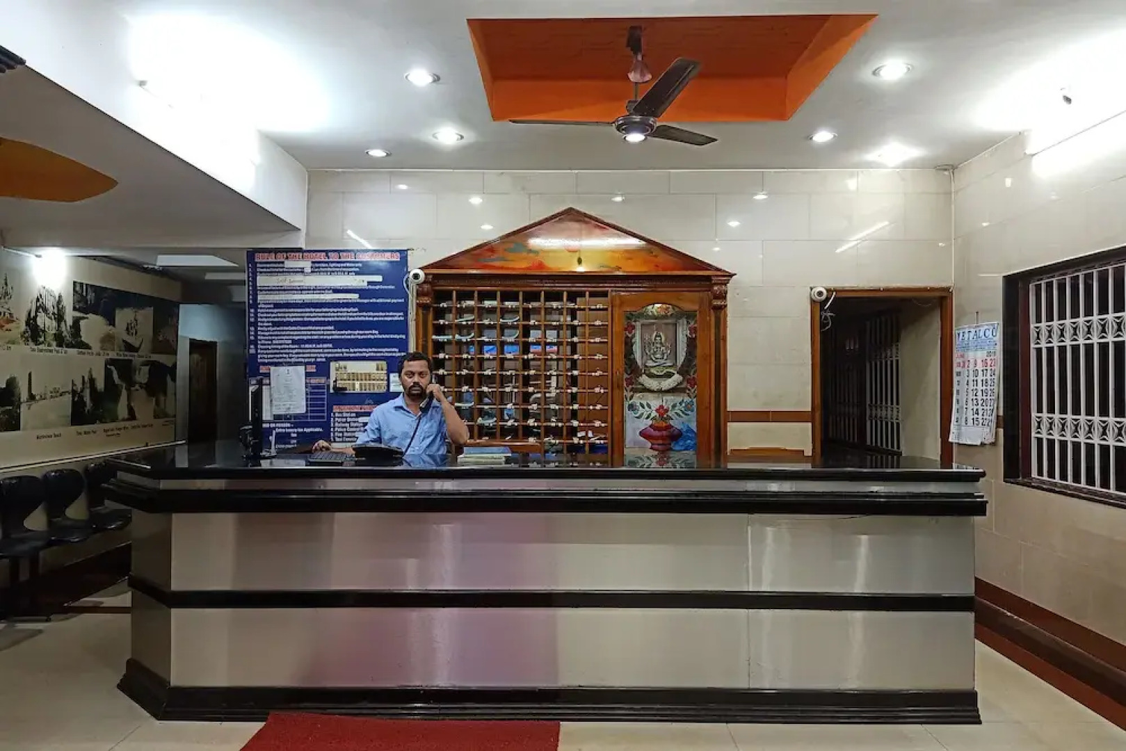 Hotel Navaratna Deluxe by OYO Rooms