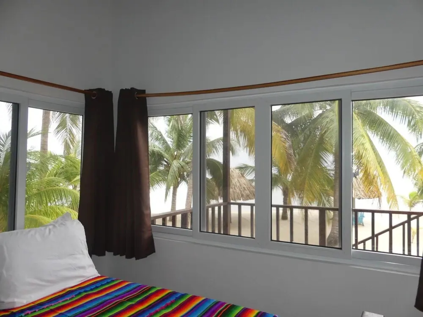 Green Parrot Beach Houses and Resort