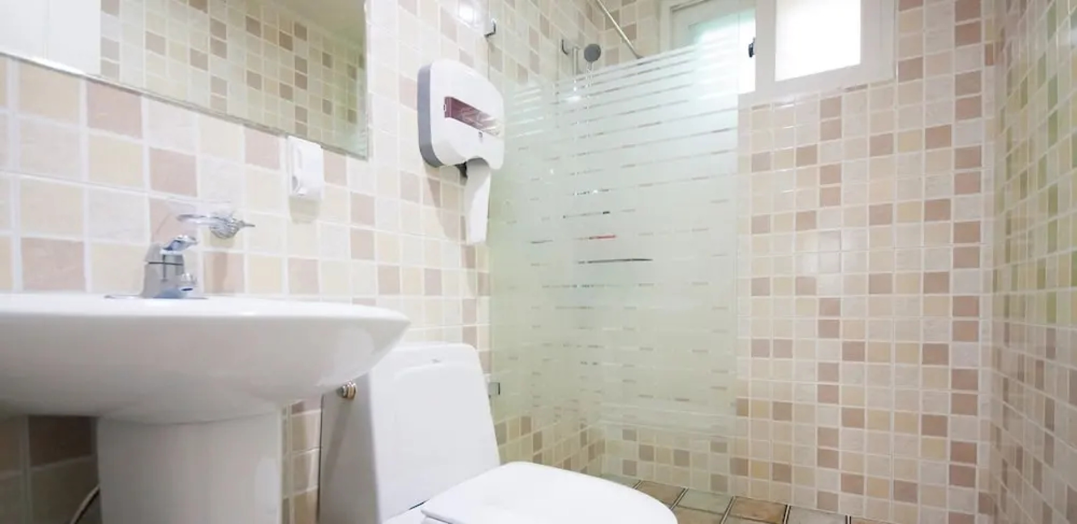 Sanchung Nari Flower Pension