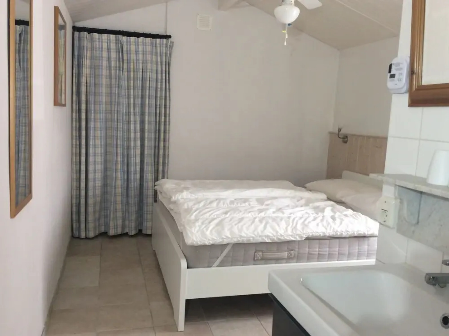 Comfortable Cottage by the Beach in Egmond aan den Hoef