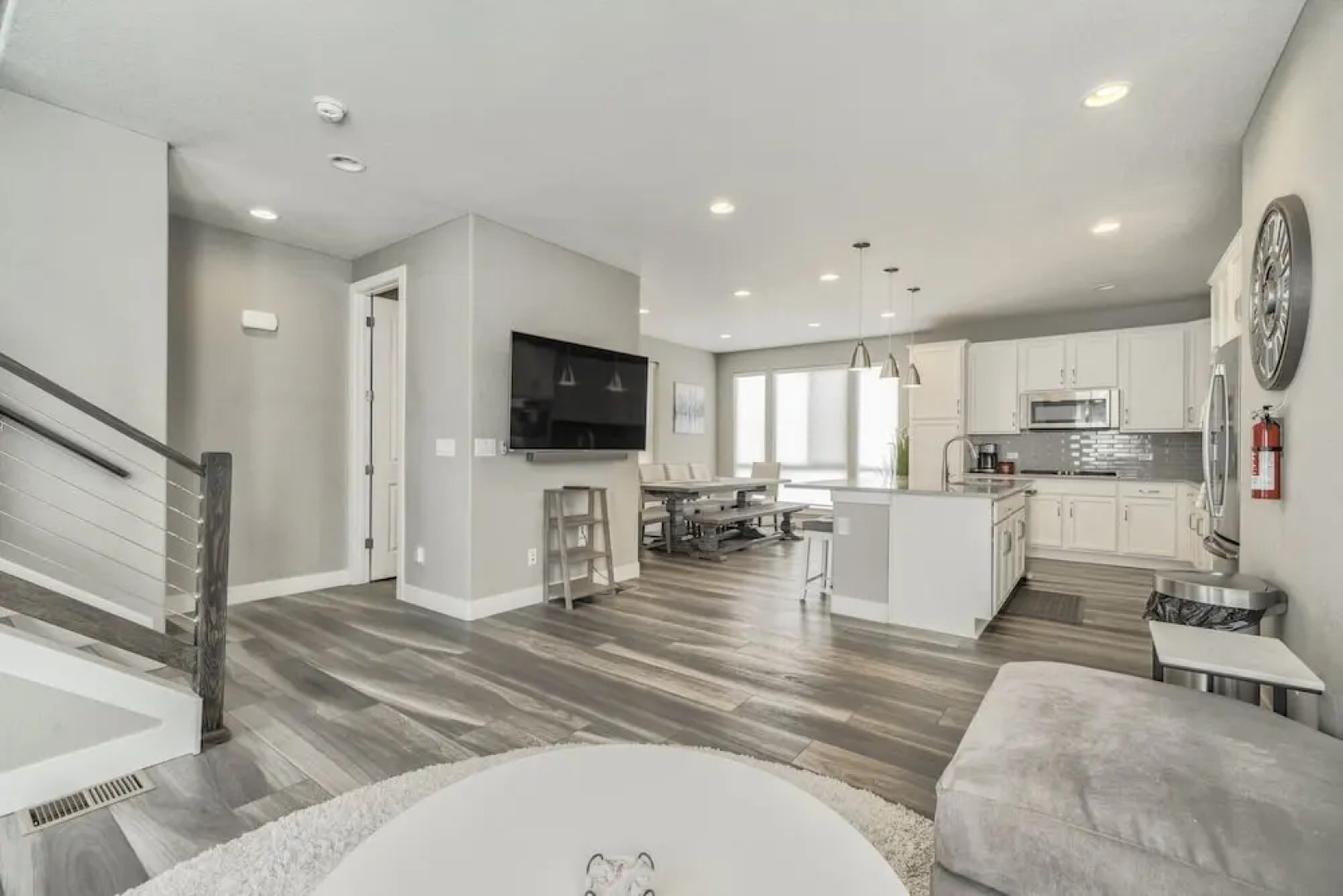 3BD Rooftop Lounge Restaurants & Parks