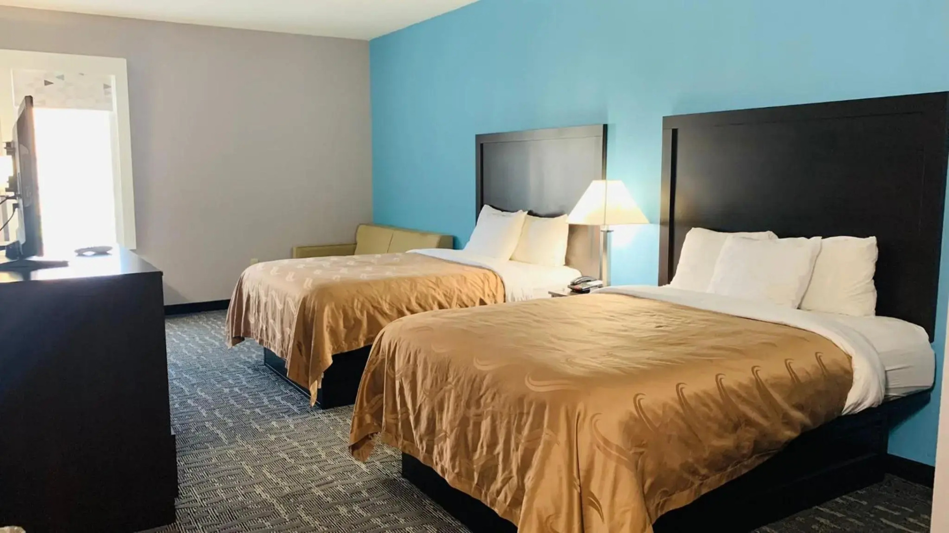 Quality Inn & Suites