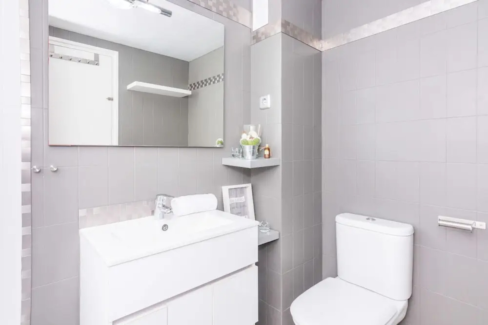 HomeHolidaysRentals Mariluz