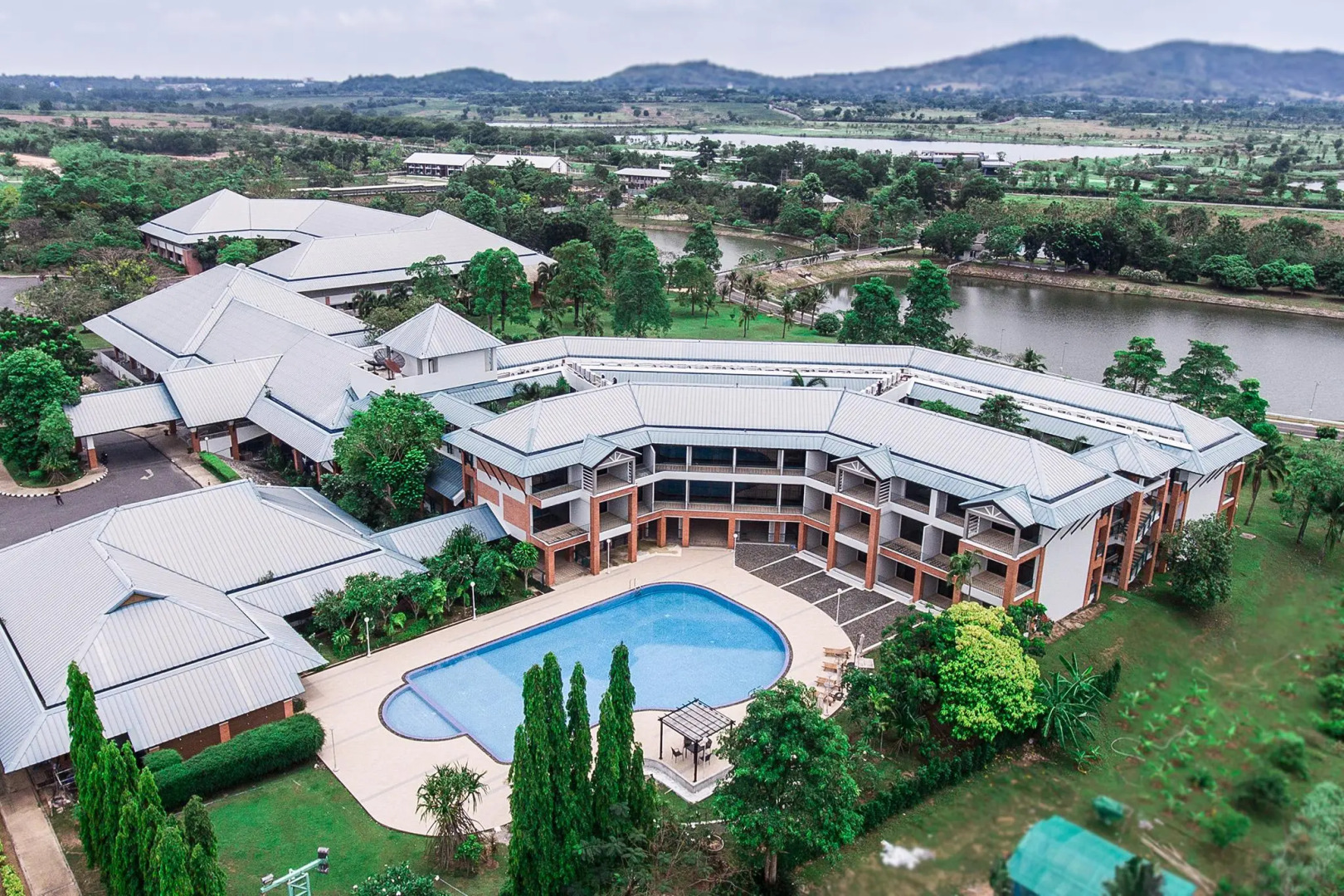 Eco Hotel by Thammasat