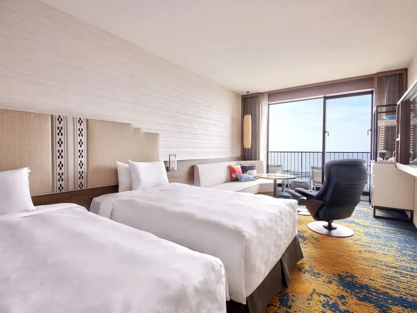 Отель Okinawa Prince Ocean View Ginowan