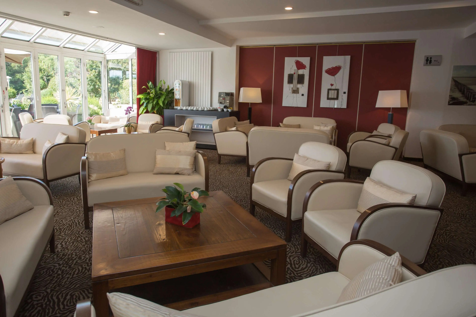 Best Western Plus Hôtel Le Roof