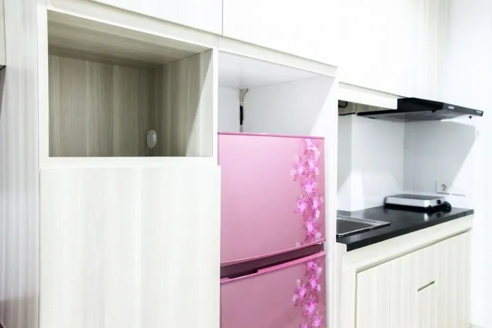 Nice View Studio @ Azalea Suites Apartment