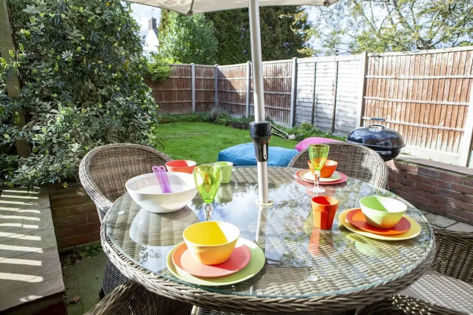 Hemsby Cottage With spa Bath and Private Garden