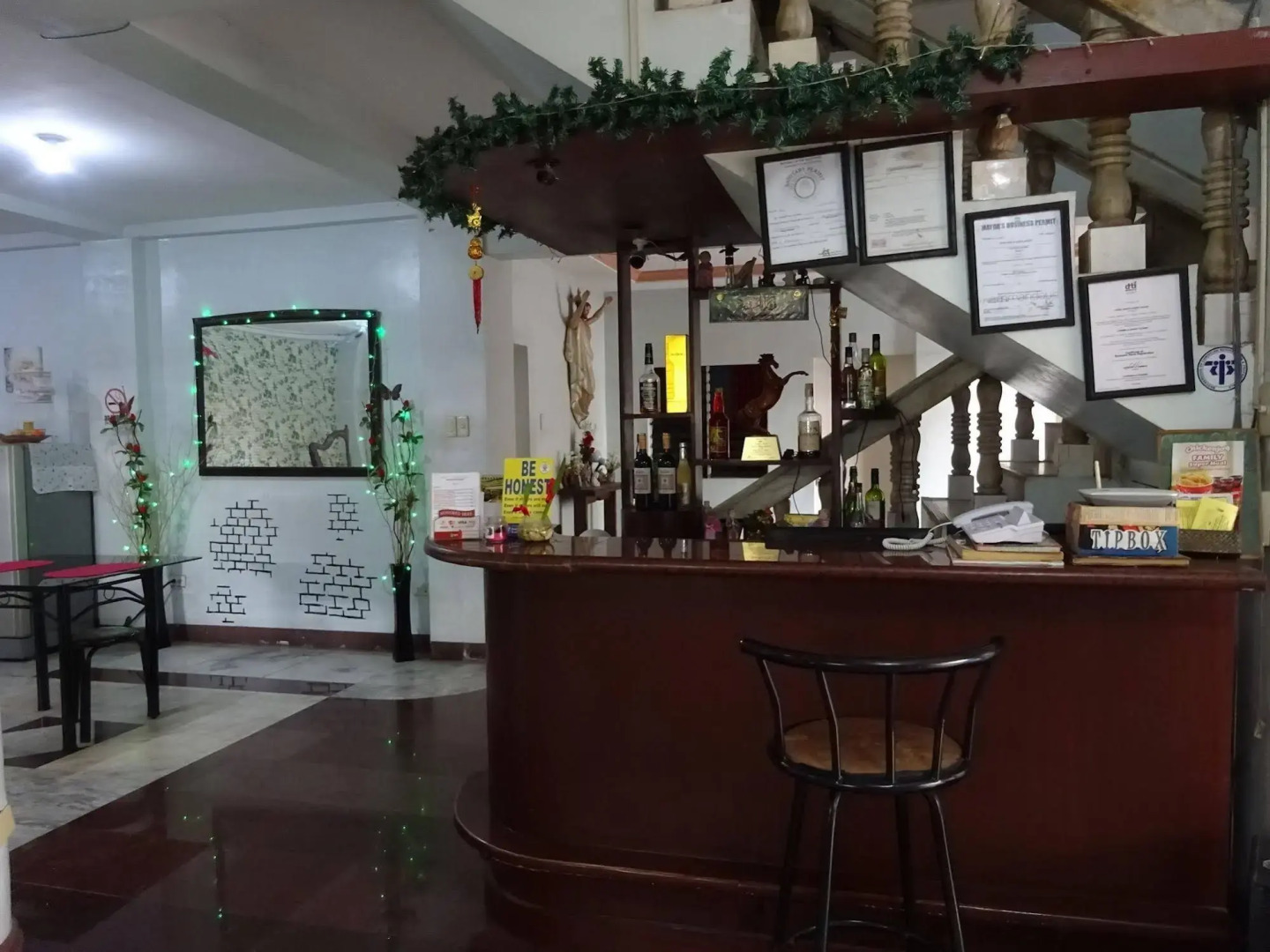 Pere Aristo Guesthouse