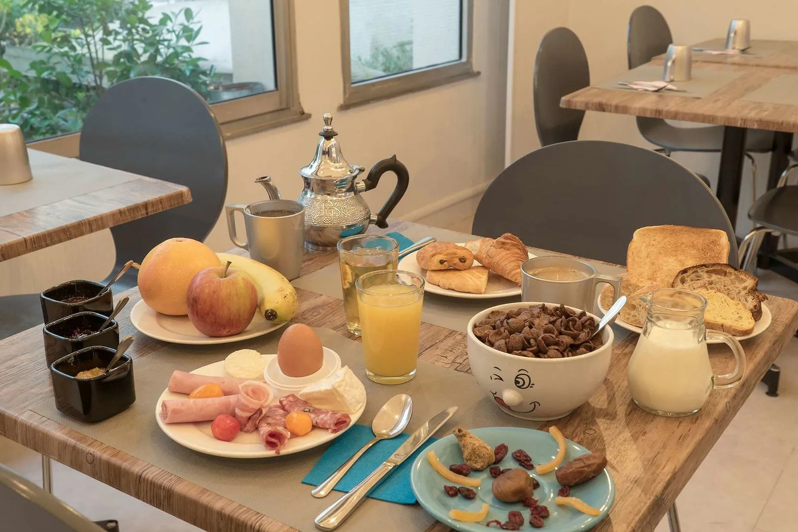 Maisons du Monde Hôtel & Suites - La Rochelle Vieux Port