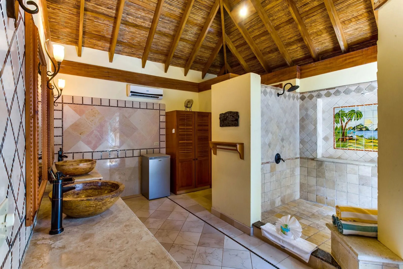 Almond Beach Resort at Jaguar Reef