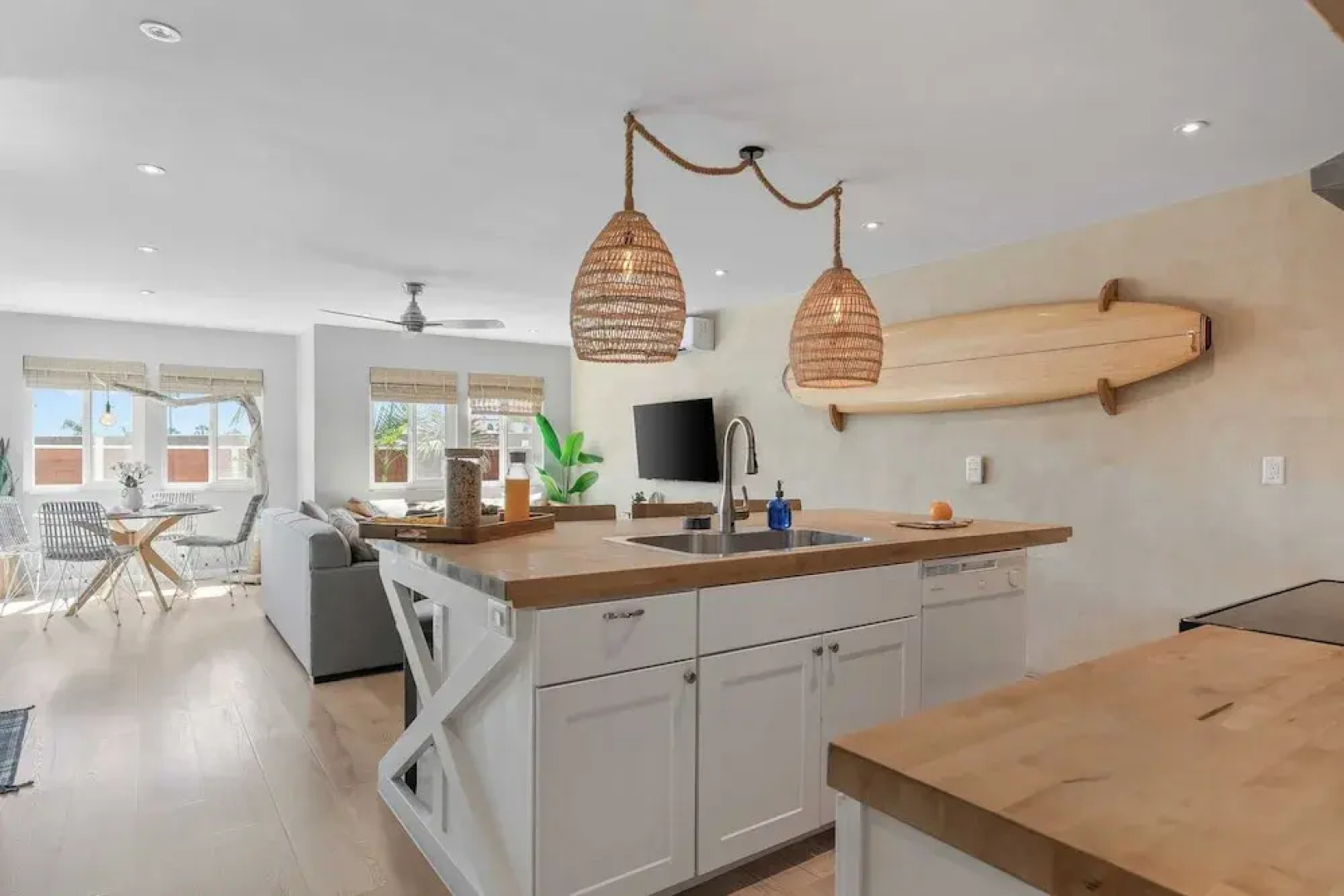 El Camino Surfhouse A by Avantstay Surfside Escape, Walk to Trestles Beach