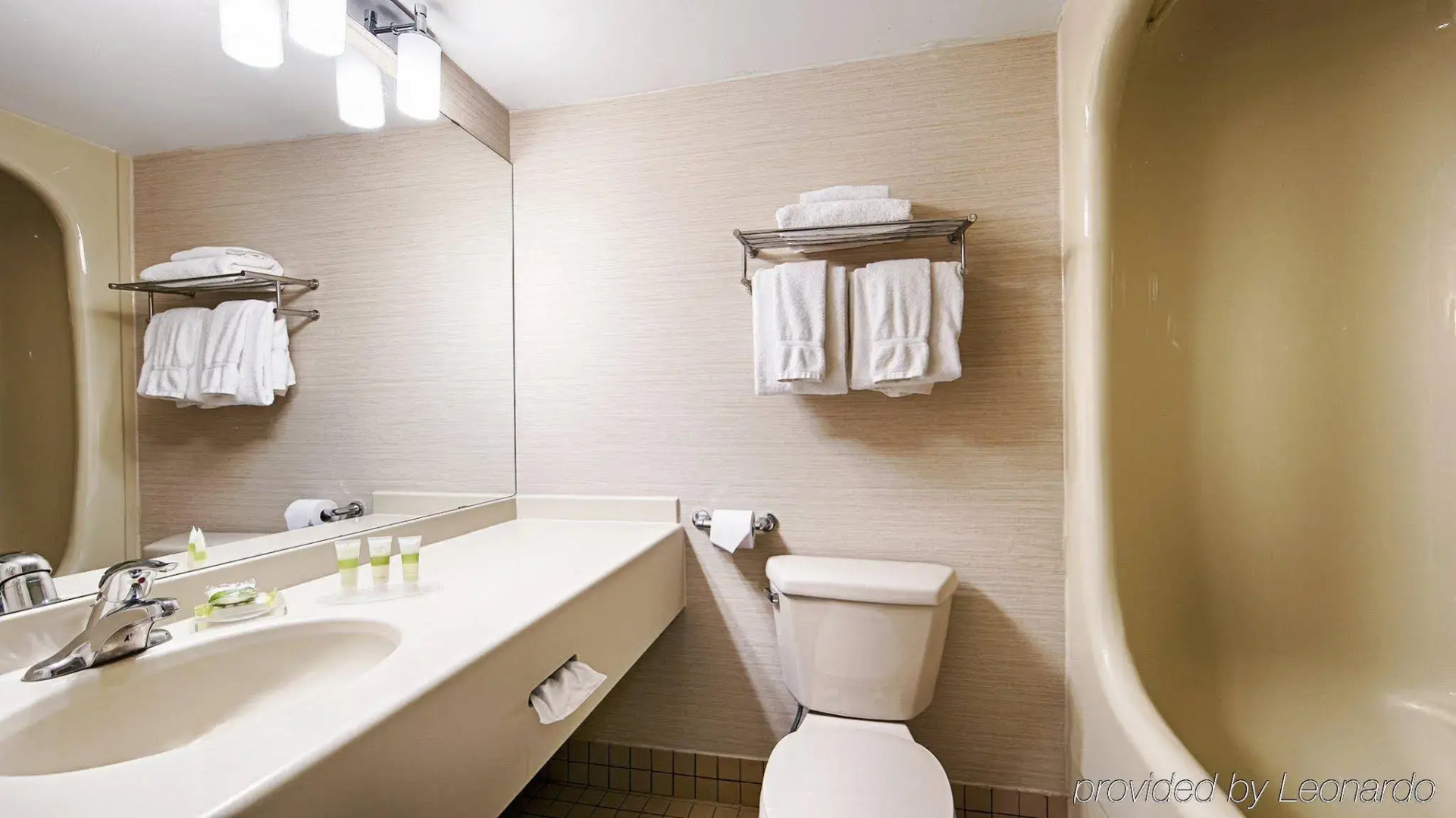 Best Western Plus Royal Brock Hotel & Conference Centre