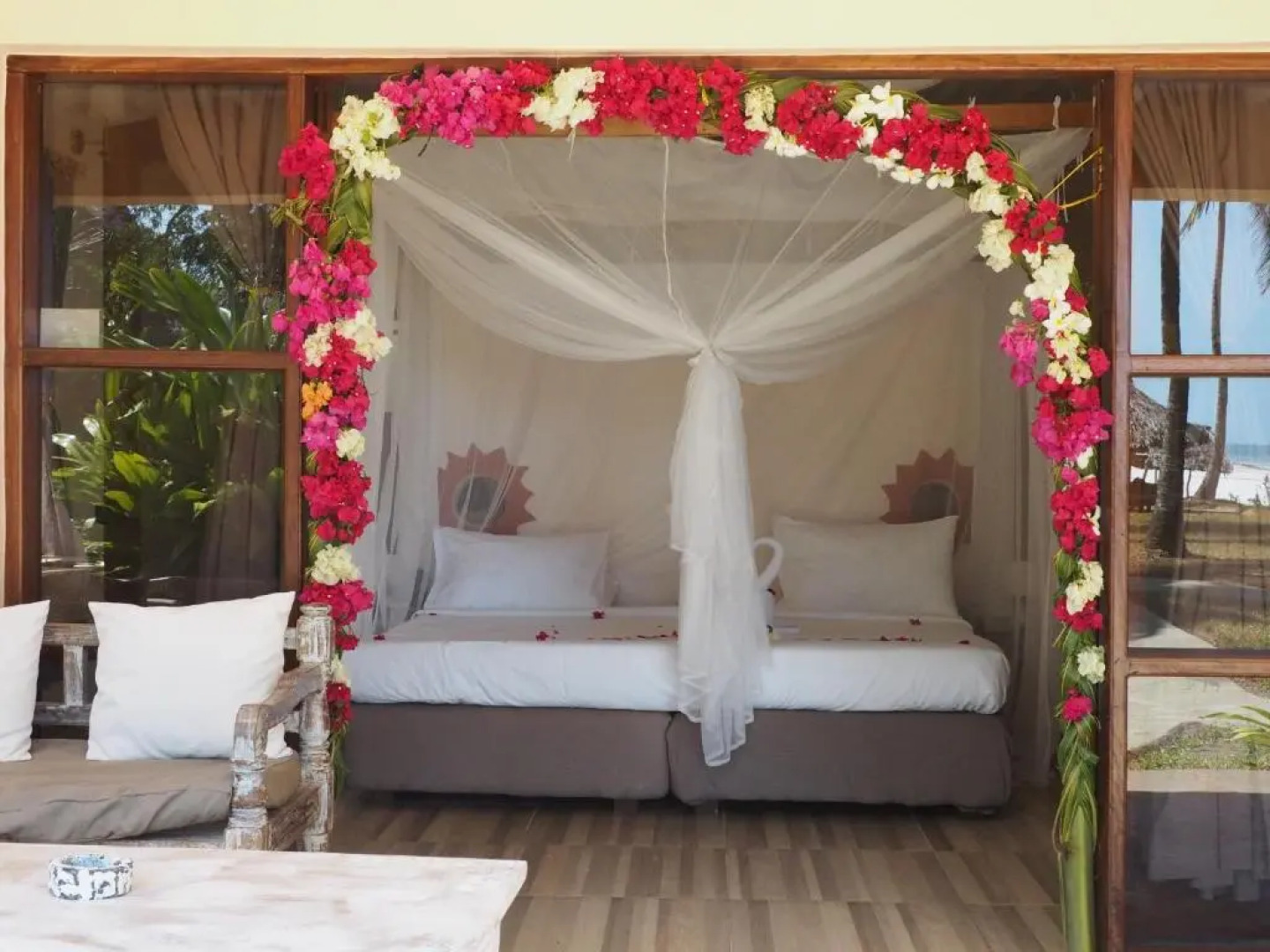 Eleven Pearl Boutique Hotel & Spa