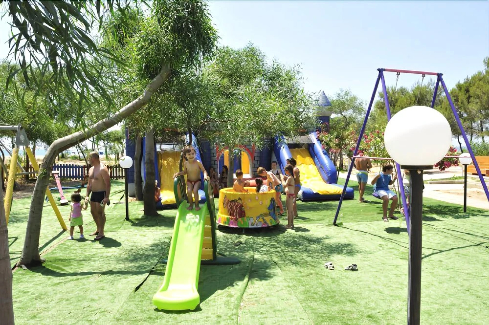 Santa Monica Resort & Village