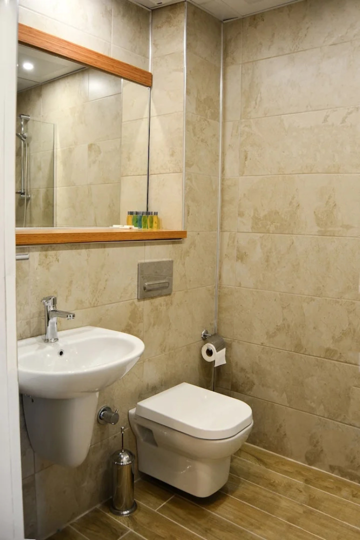 Londra Camping Hotel