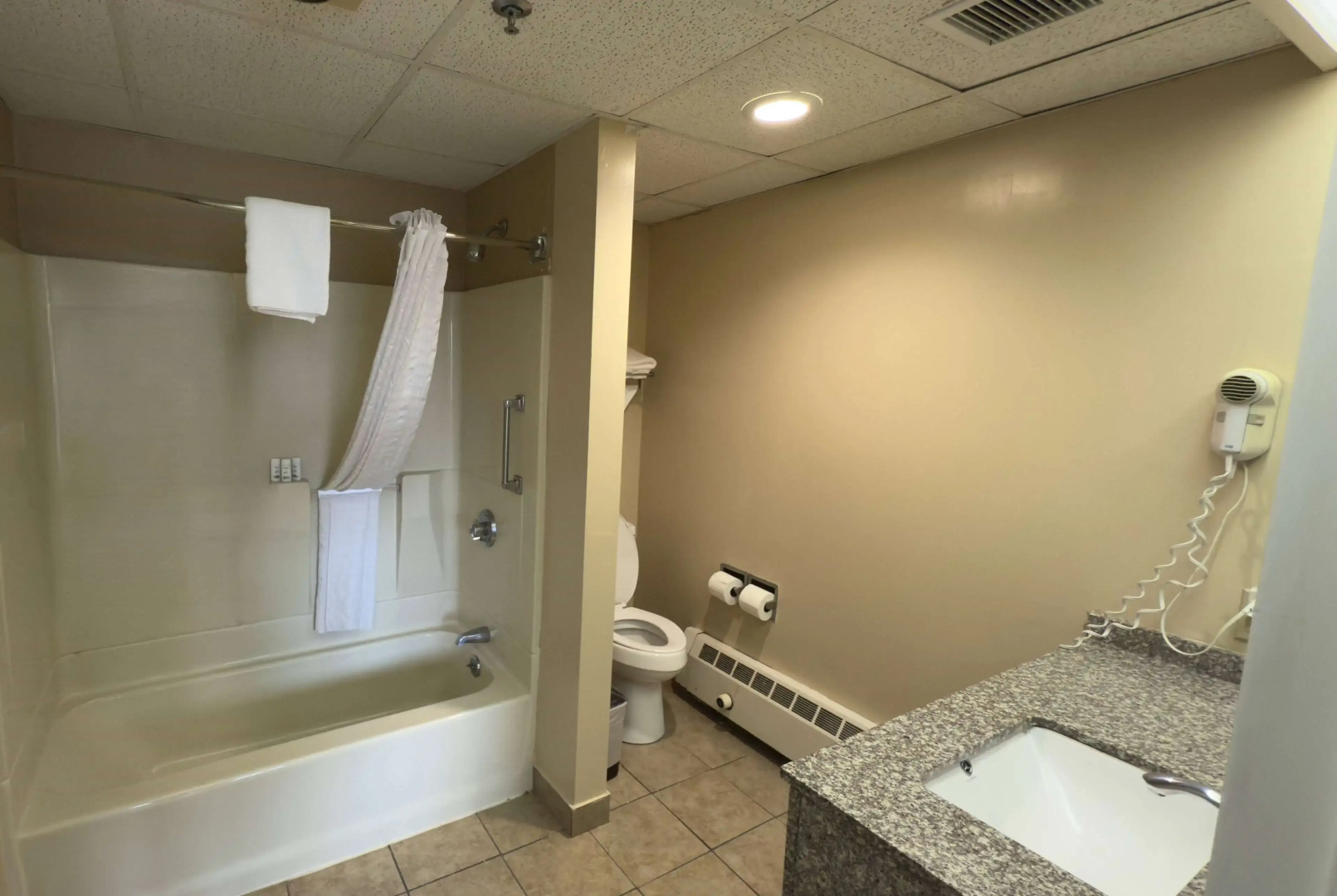 Ramada by Wyndham Seekonk Providence Area