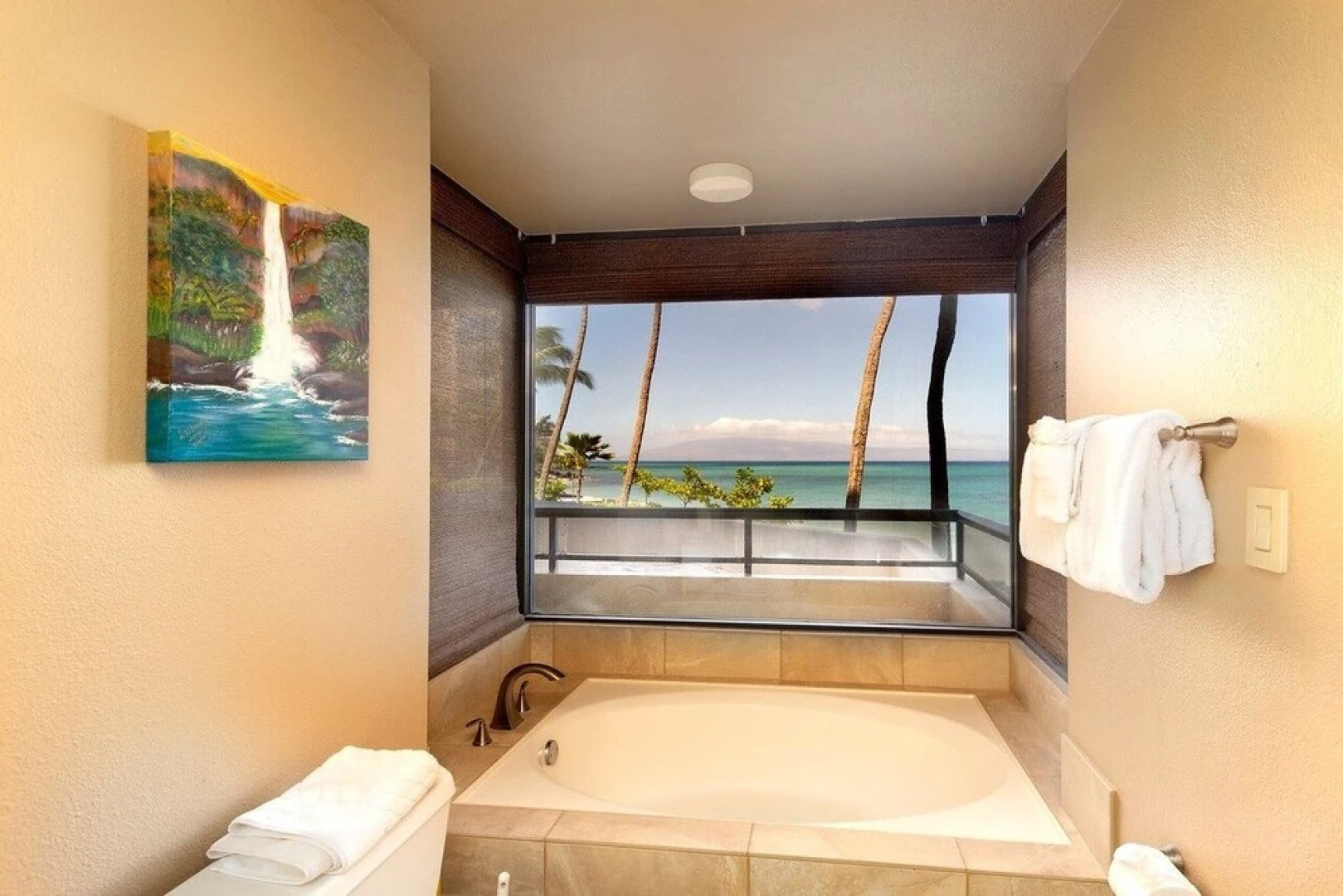Sands Of Kahana 215 - Two Bedroom Condo