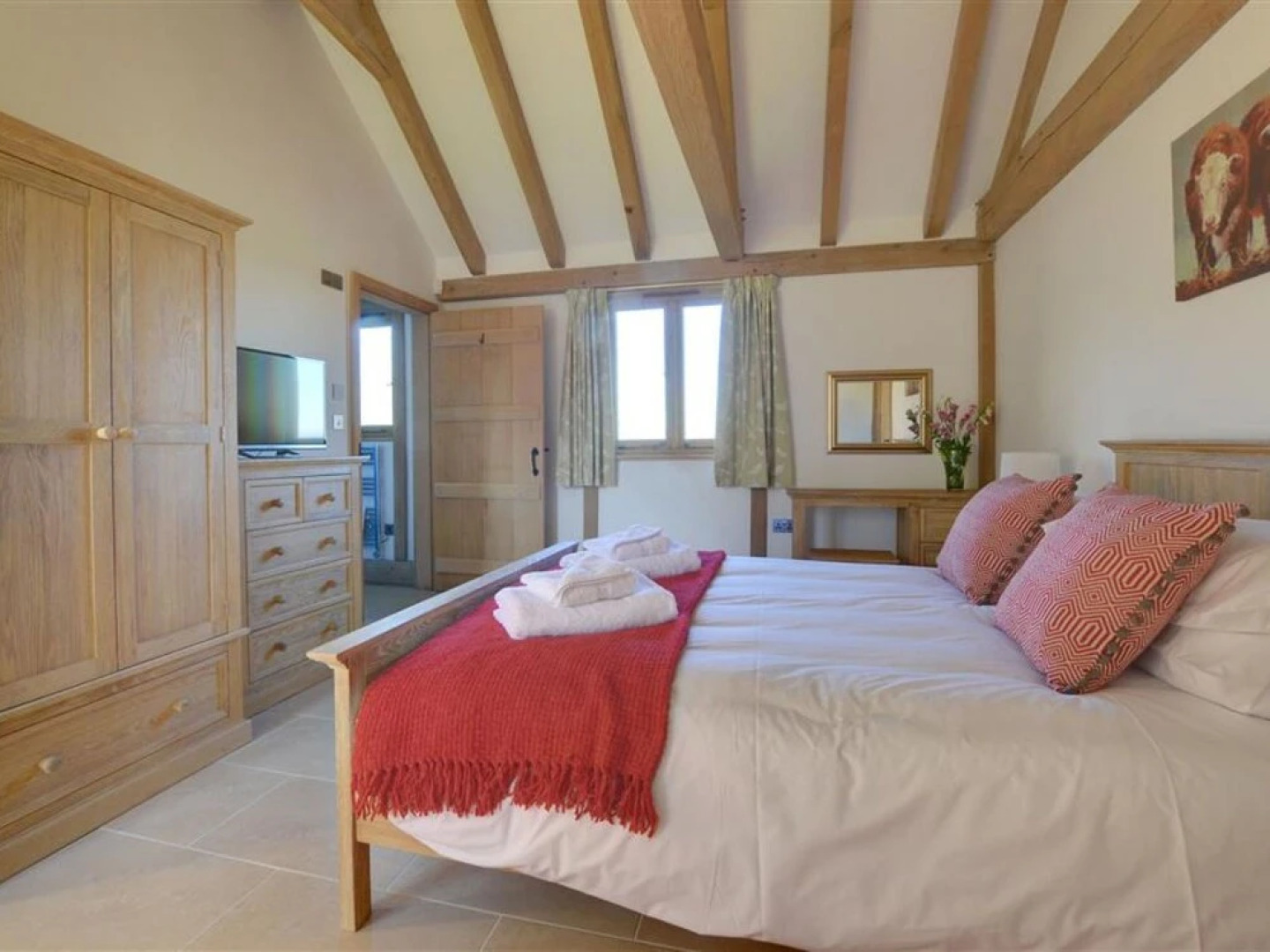 Lovely Holiday Home with Hot Tub near Bexhill & Hastings