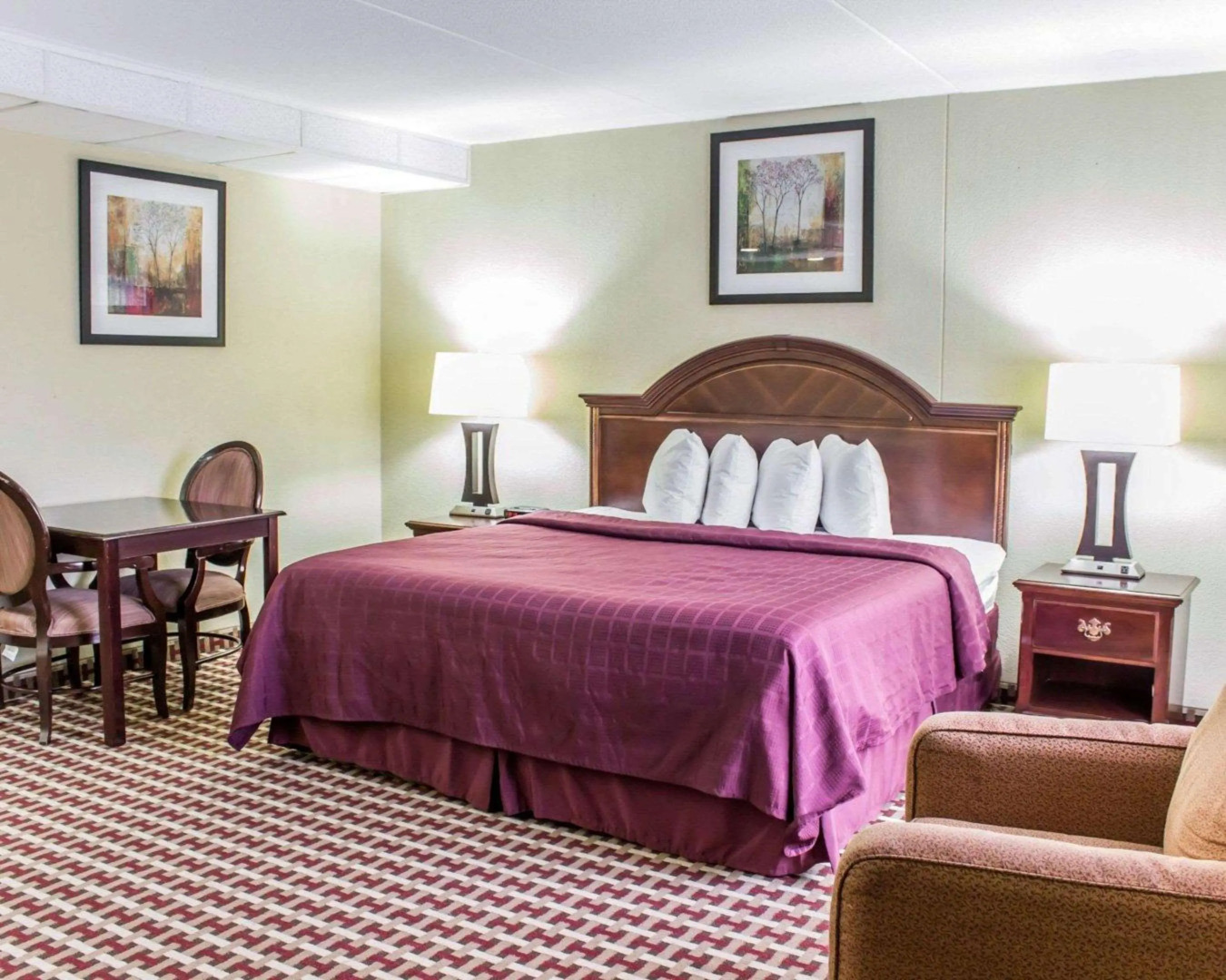 Quality Inn & Suites Fayetteville