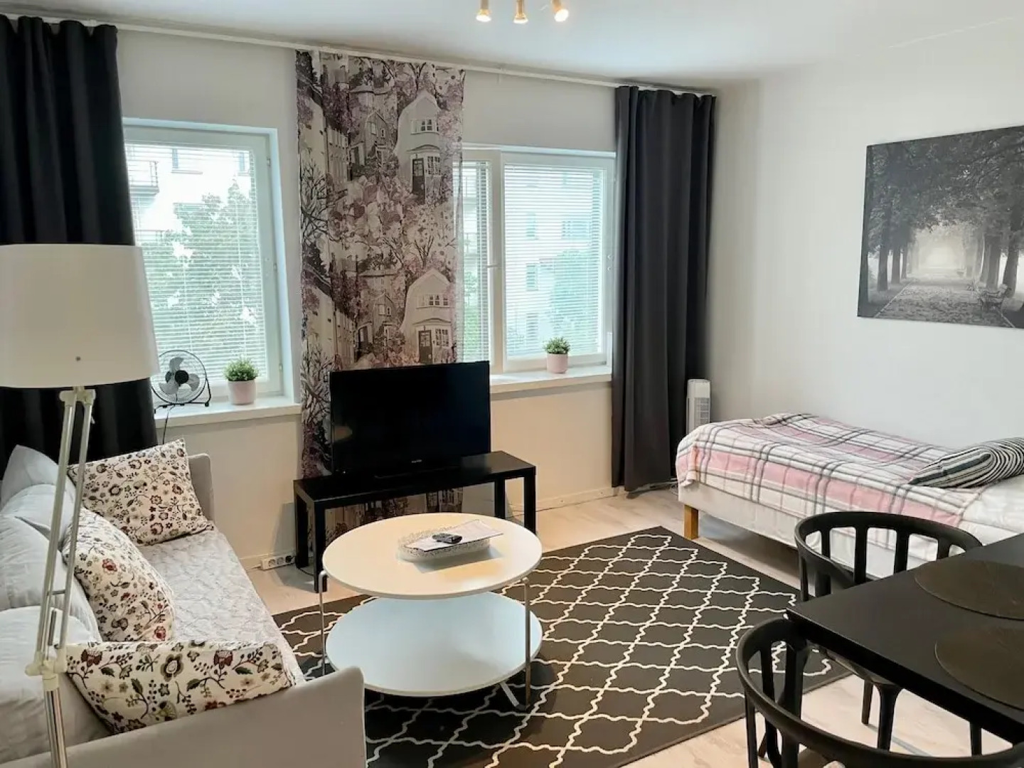 Kotimaailma KotikaksioHämeenk saunalla