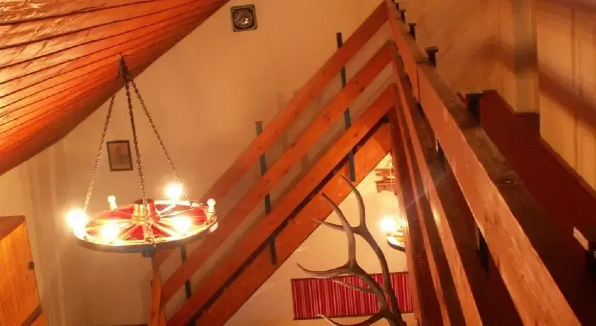 Partközeli kertes nyaralóház Balatonfenyvesen