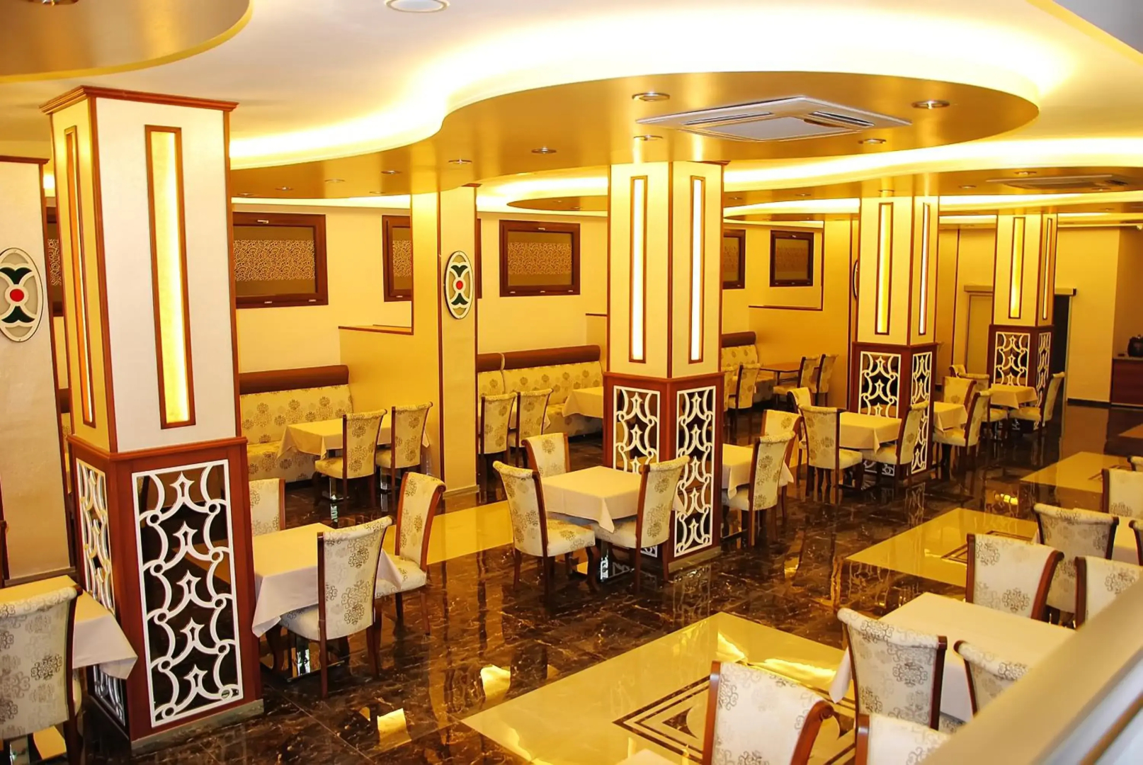 Malahit Exclusive City Hotel