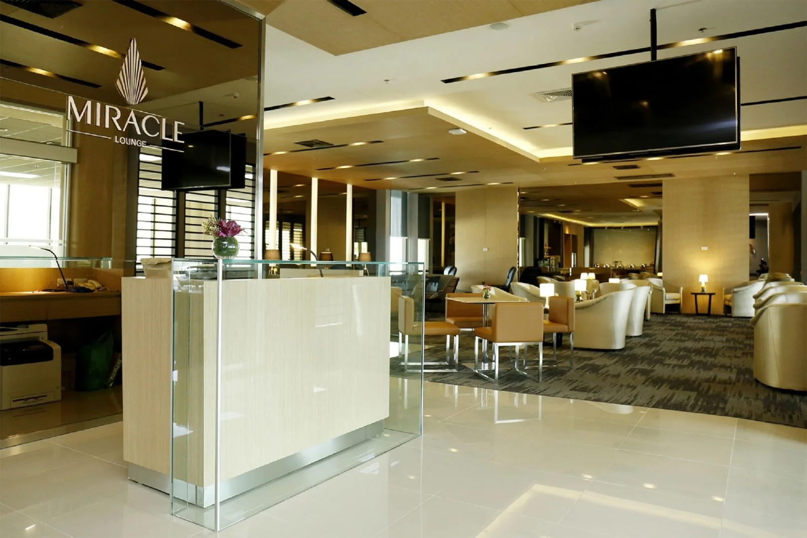 Louis' Tavern Hotel Don Muang