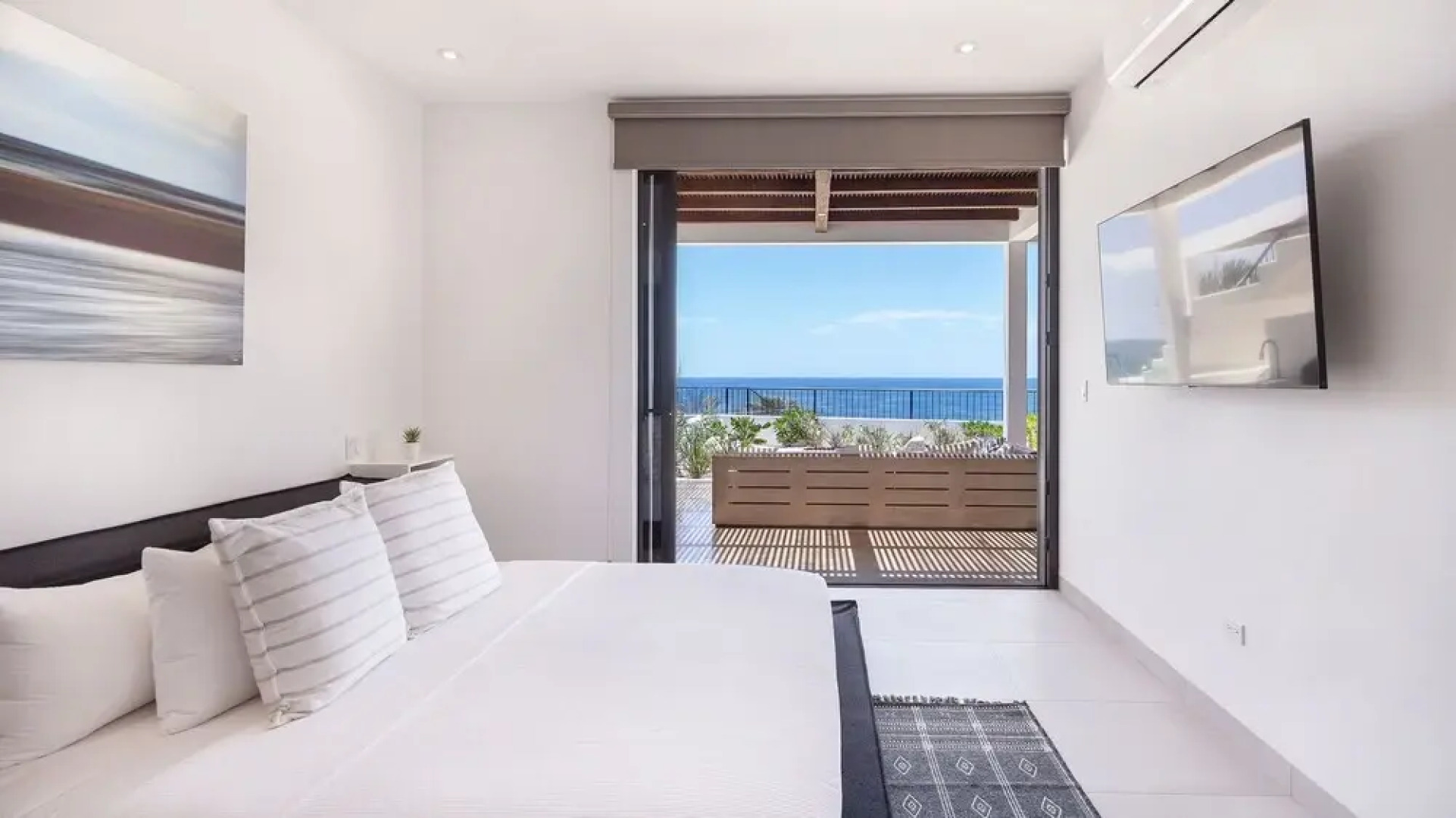 The Cove at Cerritos