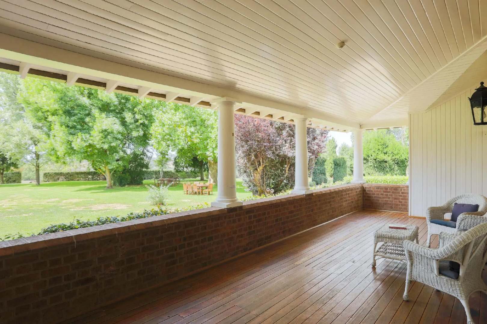 Petersons Armidale Winery & Guesthouse