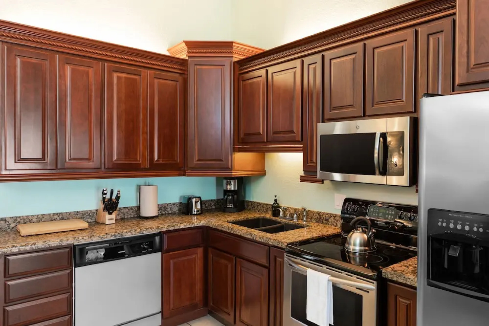 Grassy Flats Resort & Beach Club