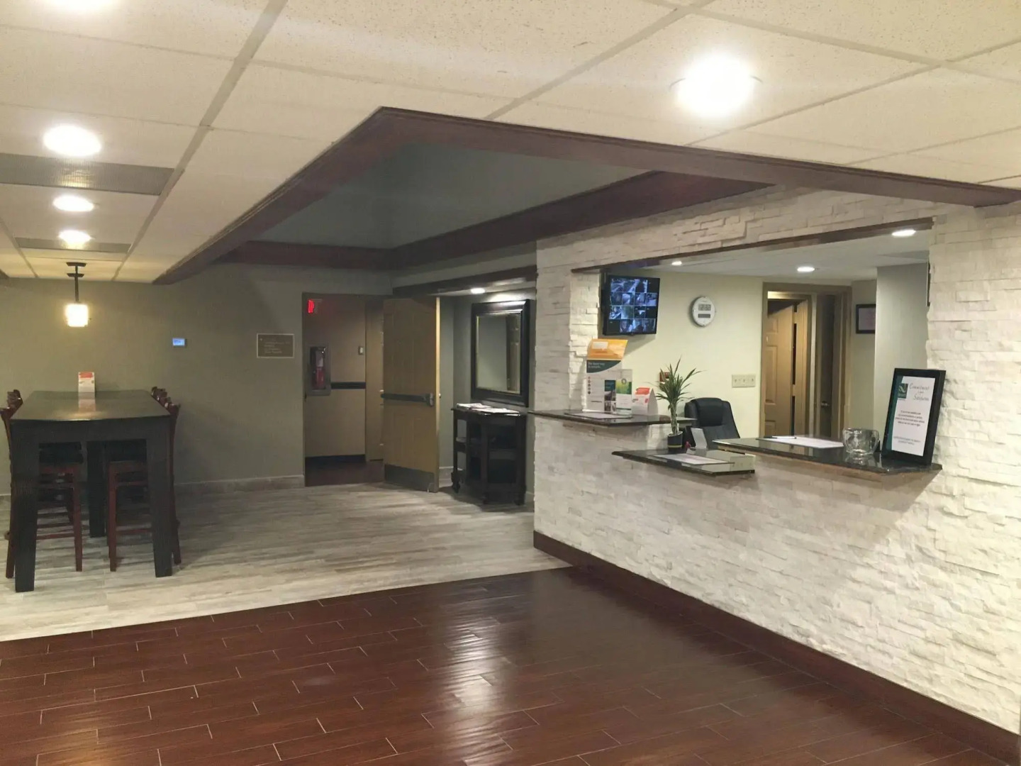 Quality Inn & Suites Winfield