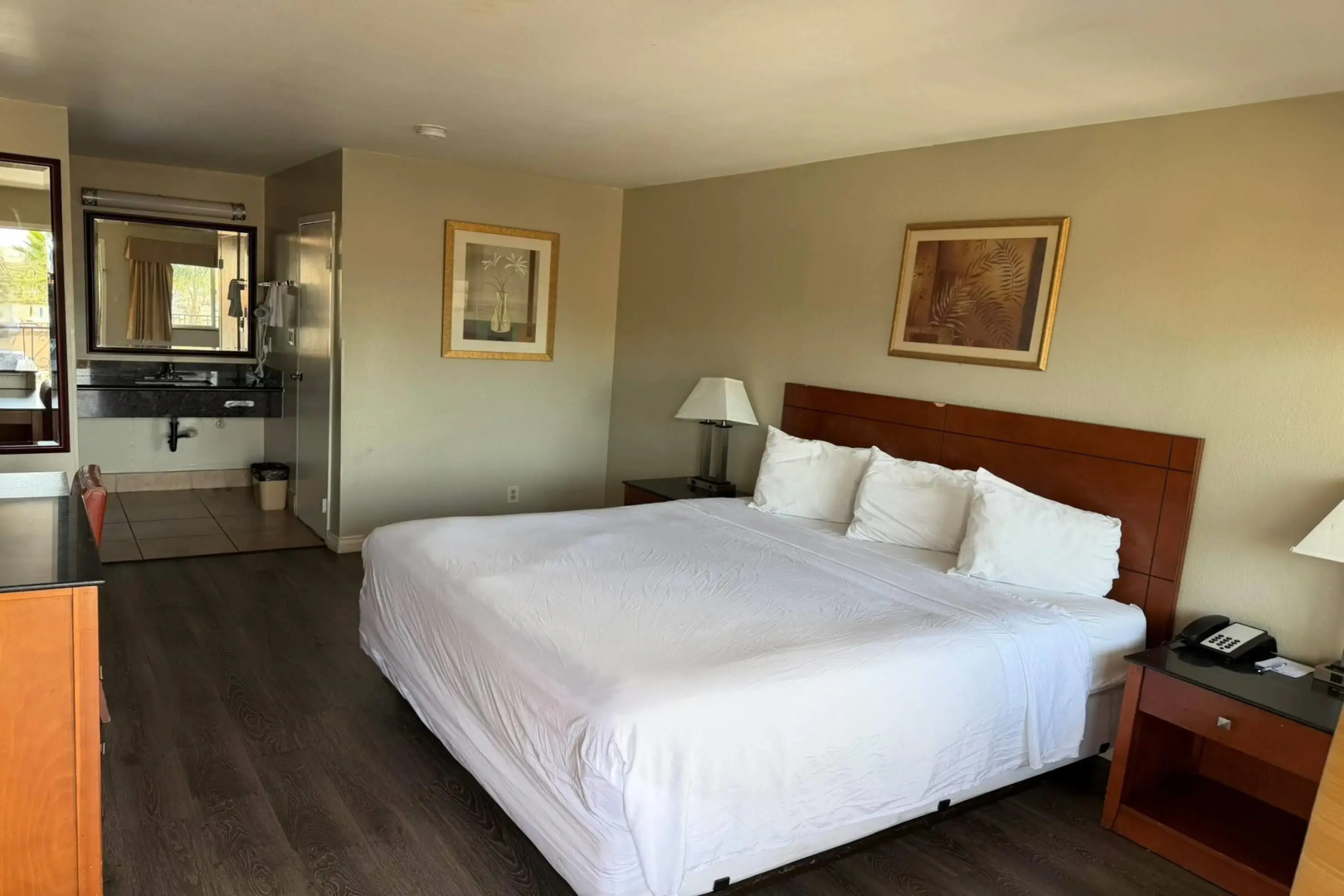 Travelodge by Wyndham Hemet CA