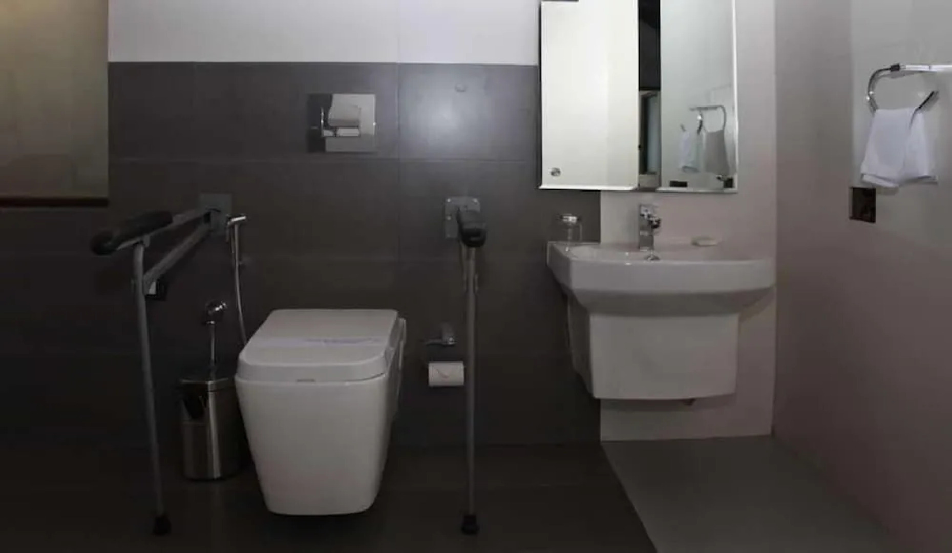 The Wave Water Front Luxury Resort & Spa