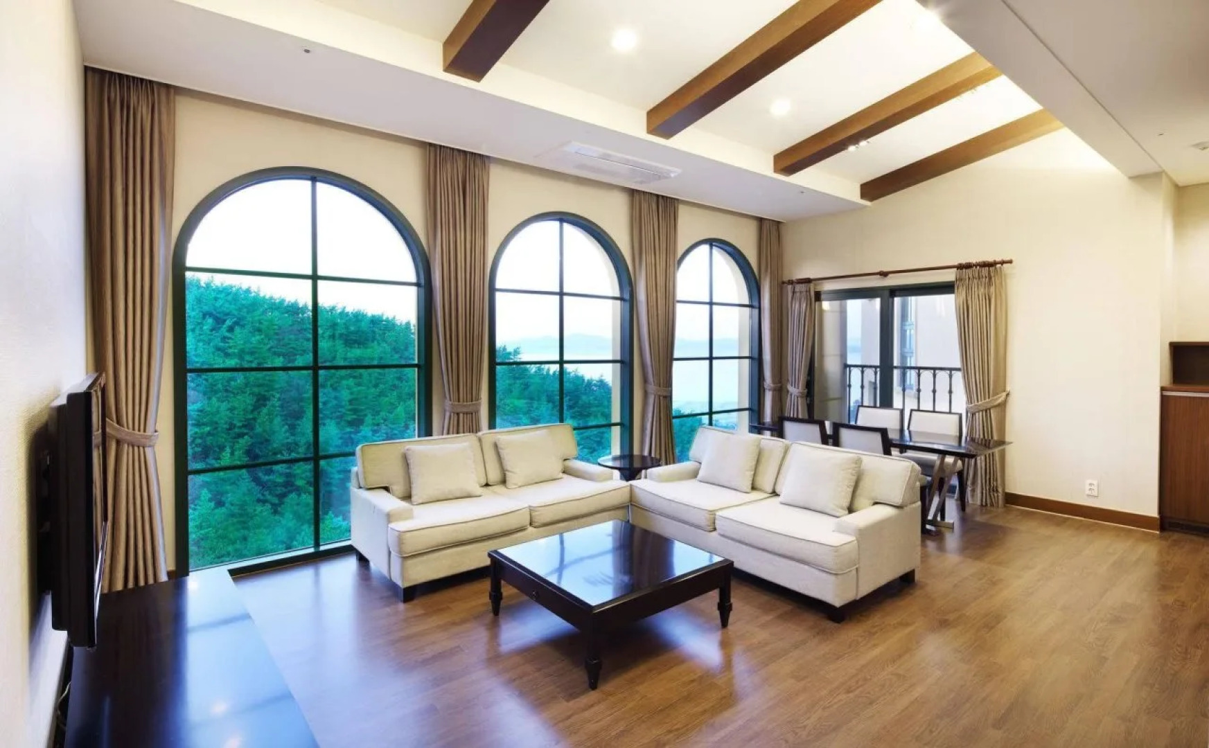 Golden Bay Golf & Resort