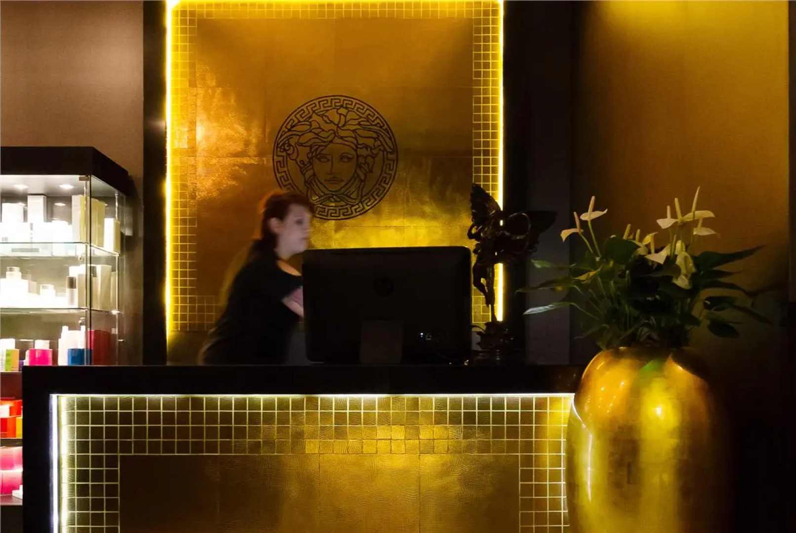 Montcalm East, Autograph Collection