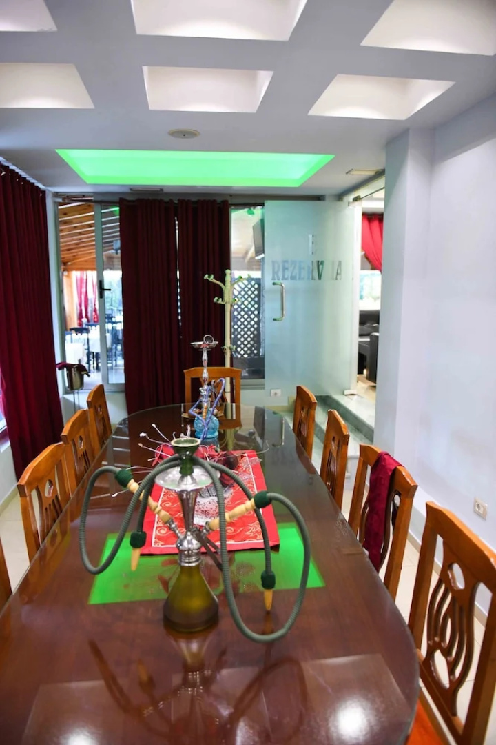Hotel Bardhi