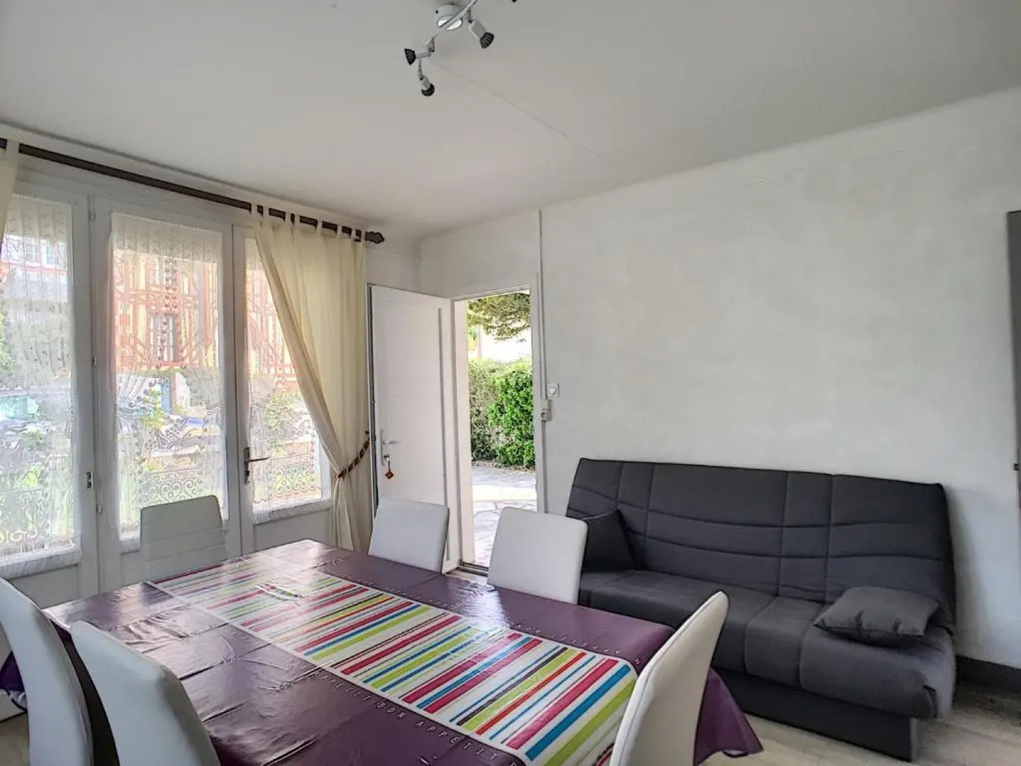 Maison Jullouville, 3 pièces, 4 personnes - FR-1-361-34