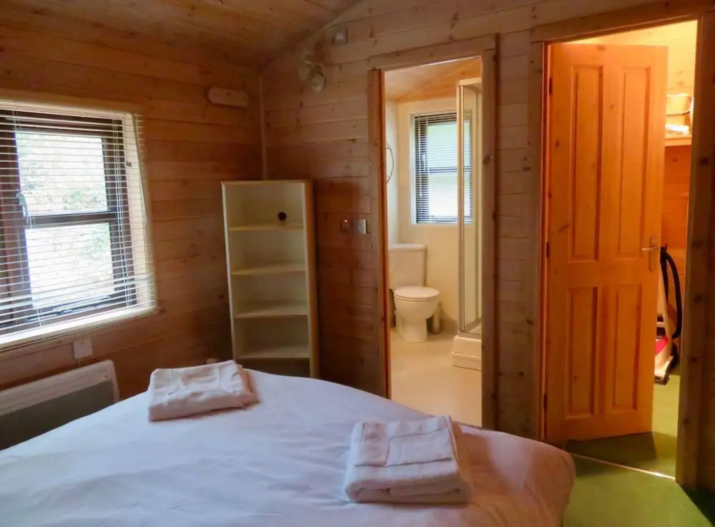 Fritton Lake Retreats