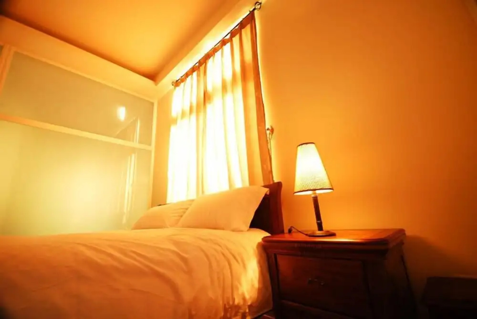 The Rippling Vale Masion of Hot Spring