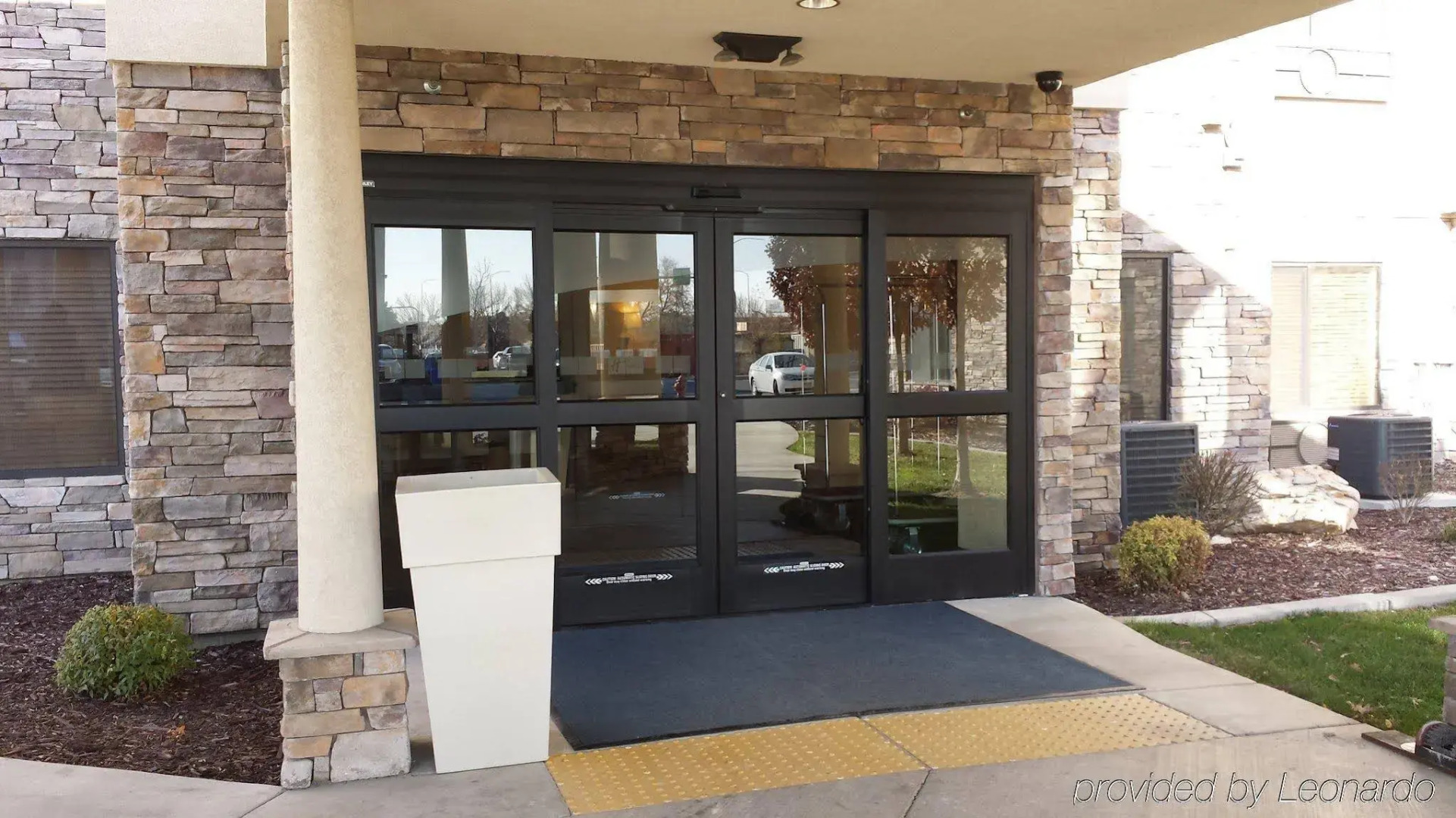 Holiday Inn Express Hotel & Stes Salt Lake City-Airport East by IHG