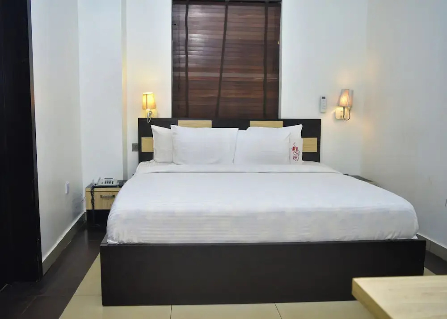 Ai-Royal Hotel & Suites