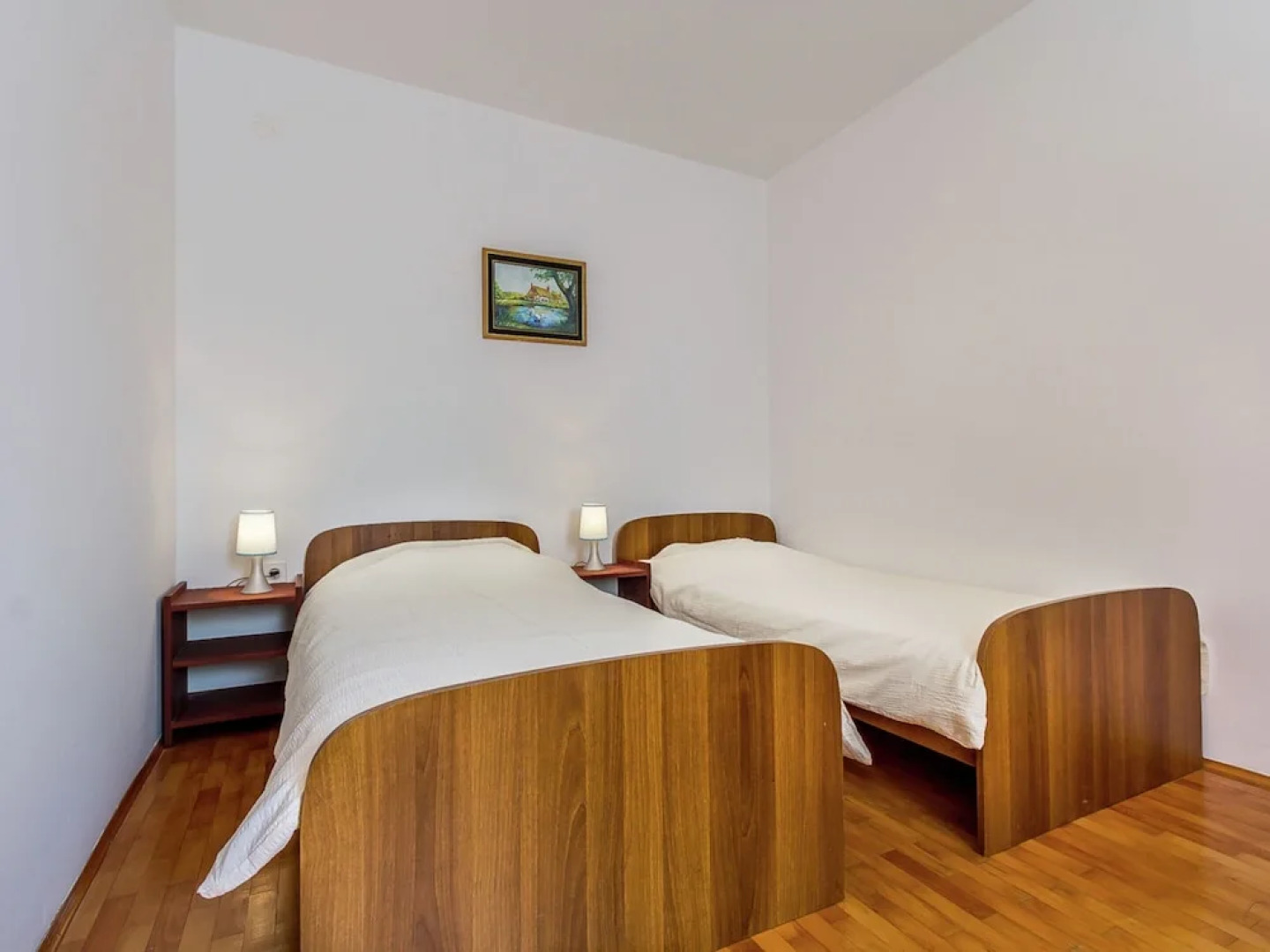 Detached 6 Bedroom House with Private Pool near Ližnjan