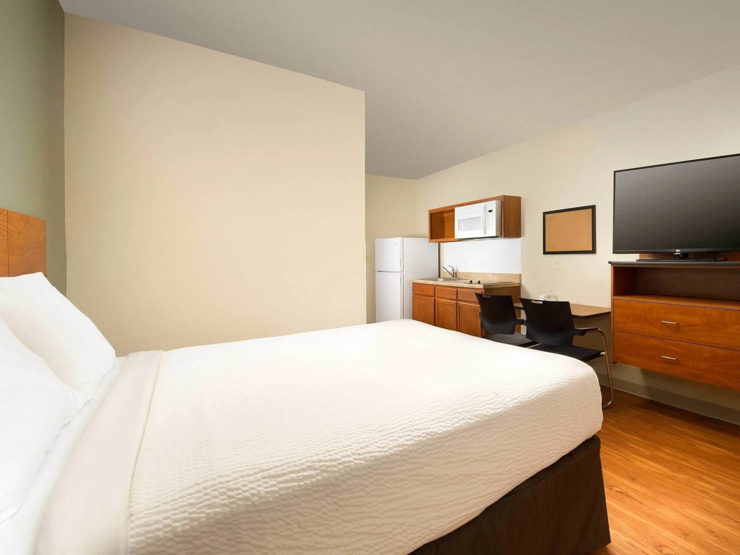 Extended Stay America Select Suites - Lake Worth
