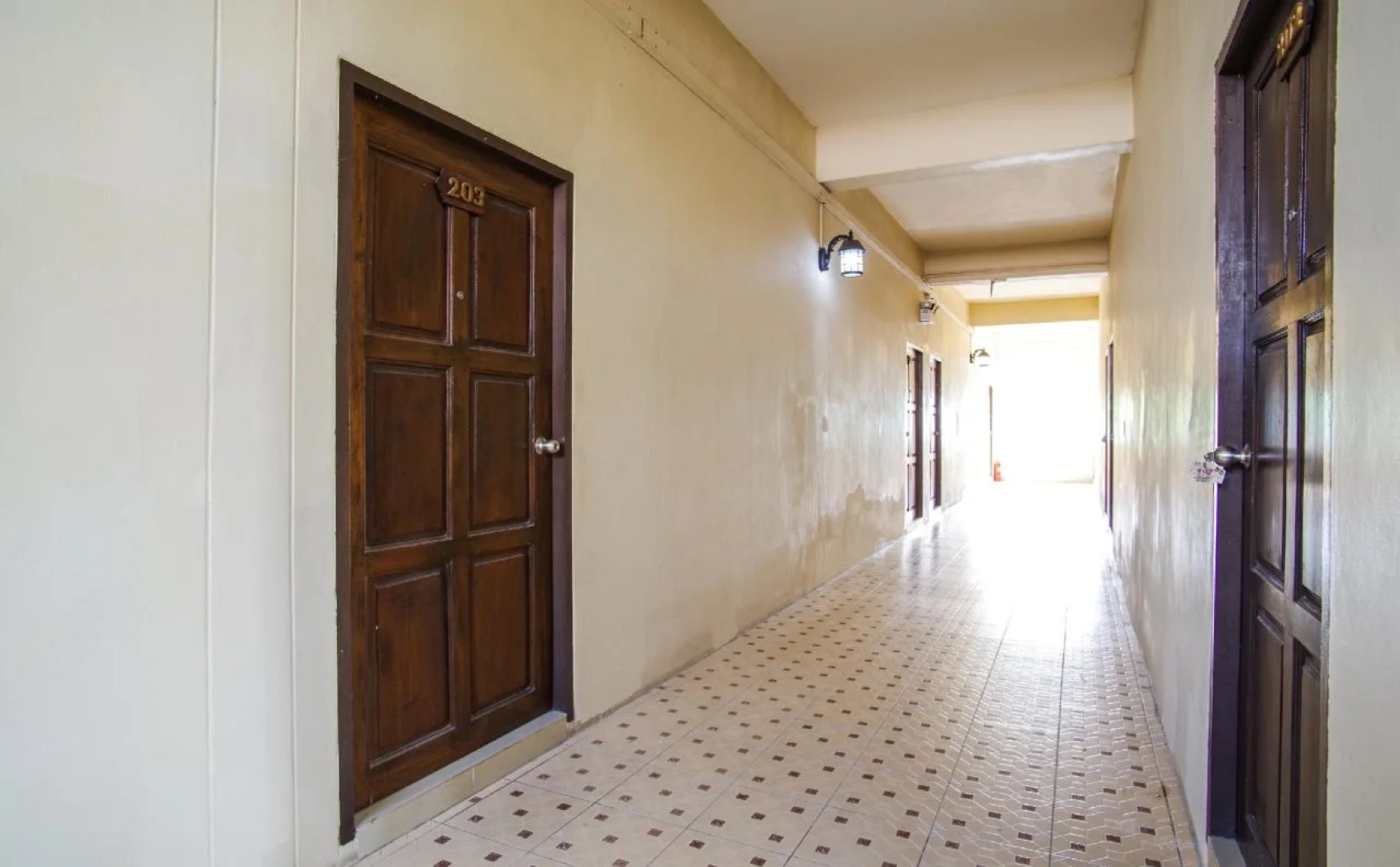 OYO 384 Ban Sabaidee