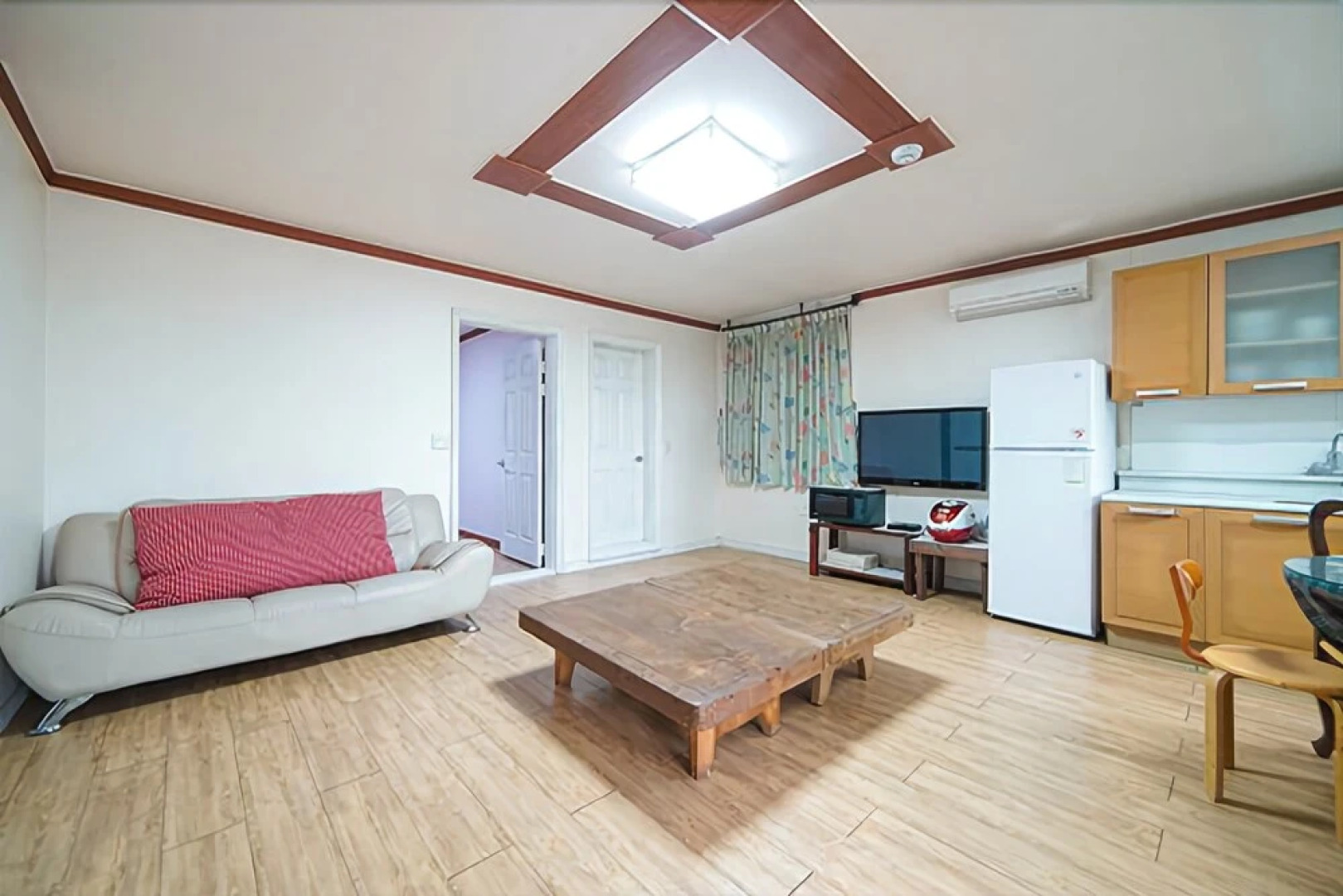 Yeosu Blue Sky Galaxy Pension