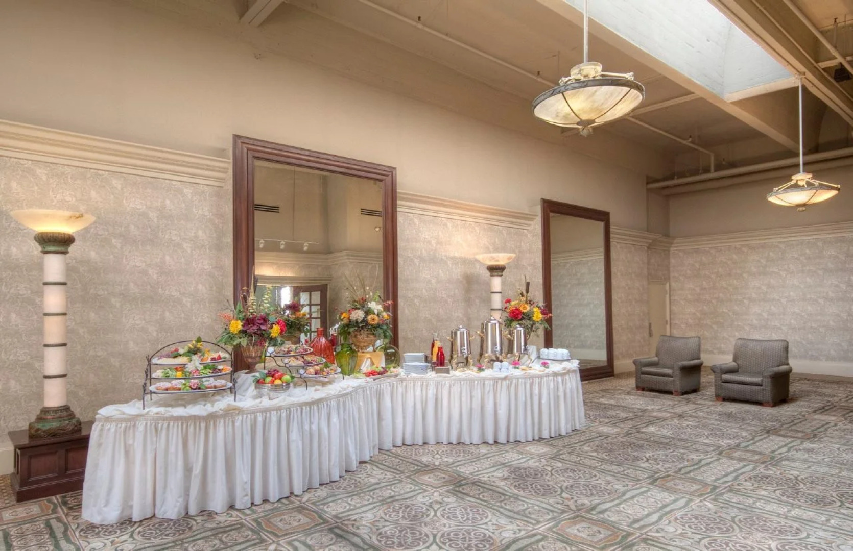 Crowne Plaza Indianapolis-Dwtn-Union Stn by IHG